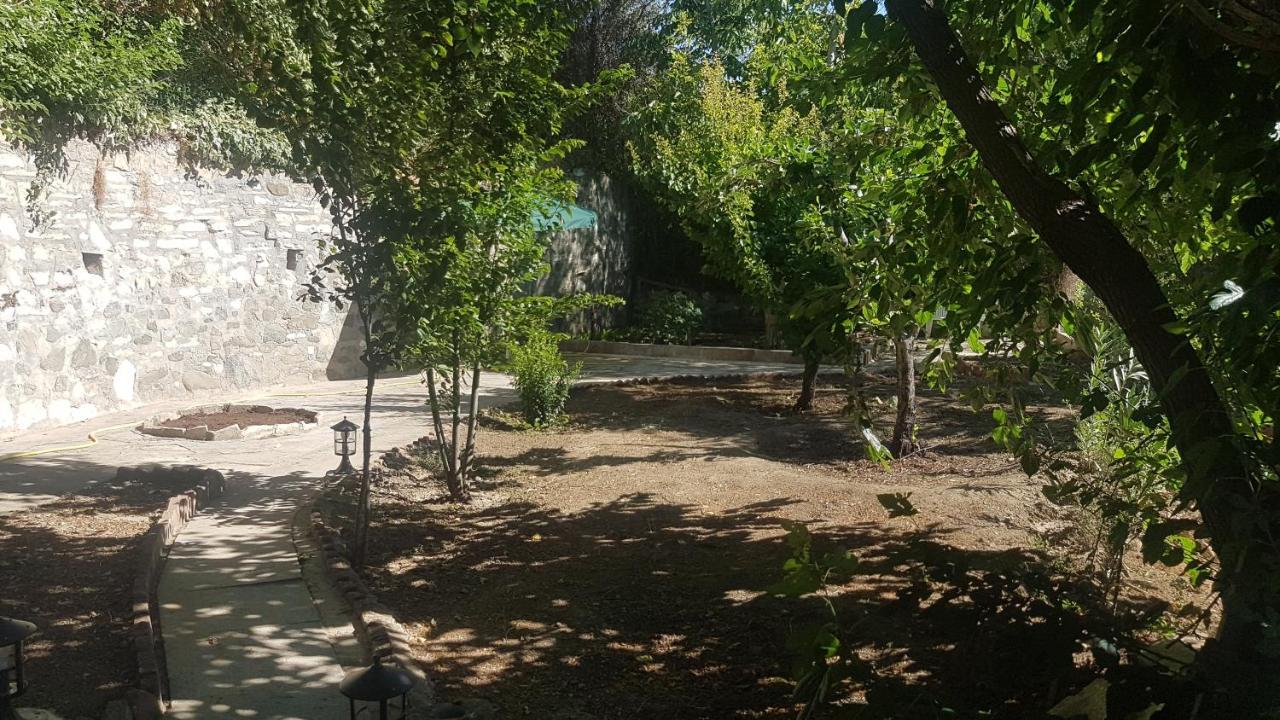 Riverside Cottage Kato Platres Екстериор снимка